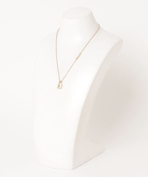Guess（ゲス）の「KEEP ME CLOSE 16-18'' 4G Padlock 1 Chain Necklace（ネックレス・レディース・シルバー/ゴールド・ONE SIZE）」の11枚目の写真