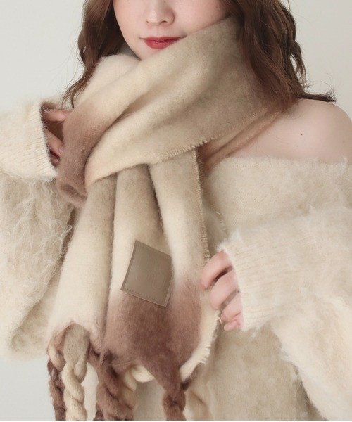 mellowneon（メロウネオン）の「ニュアンスカラーツイストマフラー（マフラー・レディース・ブラウン/ピンク・FREE）」の8枚目の写真