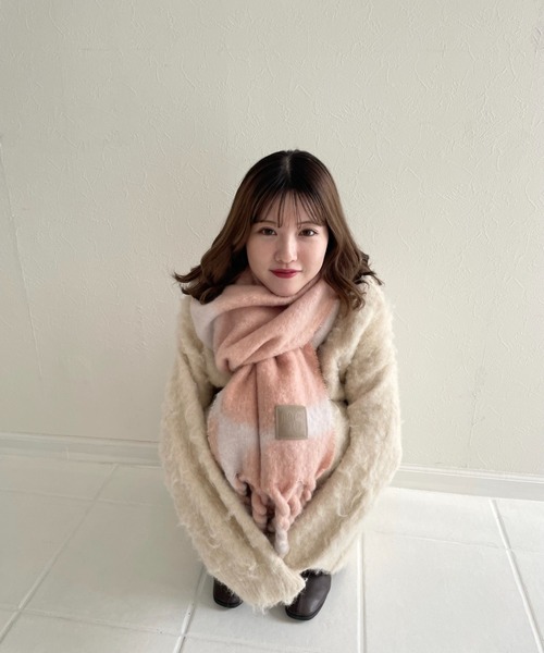 mellowneon（メロウネオン）の「ニュアンスカラーツイストマフラー（マフラー・レディース・ブラウン/ピンク・FREE）」の10枚目の写真
