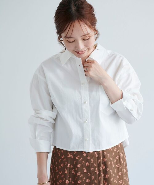 le.coeur blanc（ルクールブラン）の「クロップドパールボタンシャツ（シャツ/ブラウス・レディース・カーキオリーブ/オフホワイト/ダークグレー・38）」の21枚目の写真
