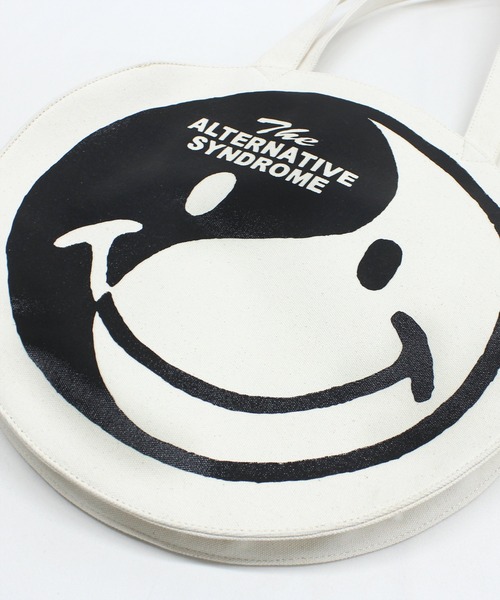 RNA（アールエヌエー）の「E4953 BIGニコトートBAG（トートバッグ・レディース・ミント/ナチュラル/ブラック・FREE）」の10枚目の写真