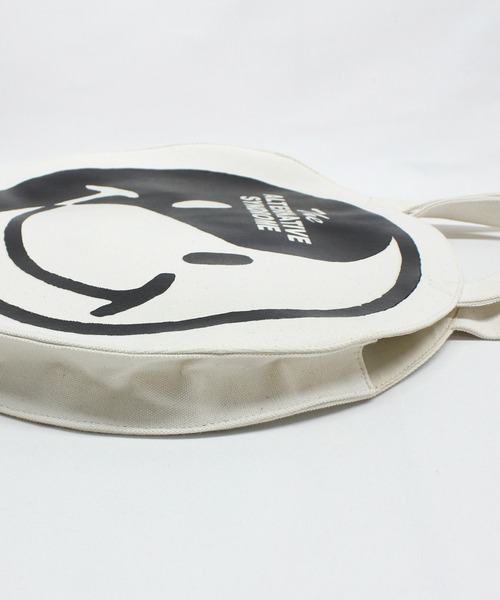 RNA（アールエヌエー）の「E4953 BIGニコトートBAG（トートバッグ・レディース・ミント/ナチュラル/ブラック・FREE）」の13枚目の写真