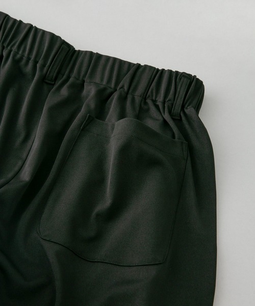 UNIIT（ユニット）の「【UNIIT/ユニット】ポリエステルツイル　ワイドバルーンパンツ（その他パンツ・メンズ・チャコールグレー/ブラック/ベージュ・MEDIUM/LARGE）」の9枚目の写真