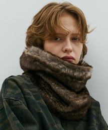 AFF AIVER(エイエフエフアイバー)のAFF AIVER ボリュームファーネックウォーマー(ネックウォーマー/スヌード)