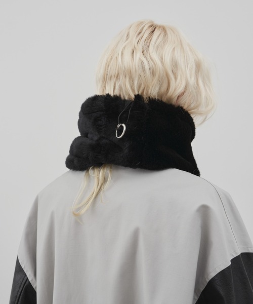 AFF AIVER（エイエフエフアイバー）の「AFF AIVER　ボリュームファーネックウォーマー（ネックウォーマー/スヌード・メンズ・ベージュ系その他/ブラック/ネイビー/ベージュ系/ダークネイビー/ダークブラウン・FREE）」の16枚目の写真