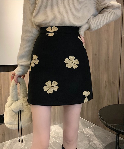 ROOPTOKYO(ループトウキョウ)の「▲フラワーモチーフ台形スカート(スカート・レディース・アイボリー/ブラック・S/M/L)」の15枚目の写真