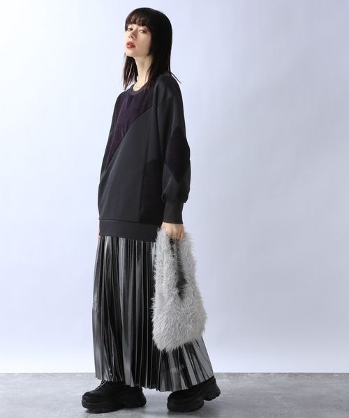 JEANASIS（ジーナシス）の「ブロッキングウラケプルオーバー