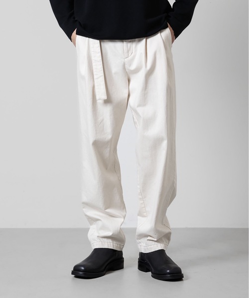 ATTACHMENT(アタッチメント)の「11oz デニム ベルテッド テーパード フィットトラウザーズ / 11oz DENIM BELTED TAPERED FIT TROUSERS(デニムパンツ・メンズ・ネイビー/オフホワイト/ブラック・3/2/1)」の10枚目の写真