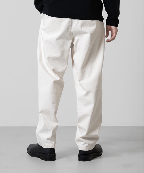 ATTACHMENT(アタッチメント)の「11oz デニム ベルテッド テーパード フィットトラウザーズ / 11oz DENIM BELTED TAPERED FIT TROUSERS(デニムパンツ・メンズ・ネイビー/オフホワイト/ブラック・3/2/1)」の6枚目の写真