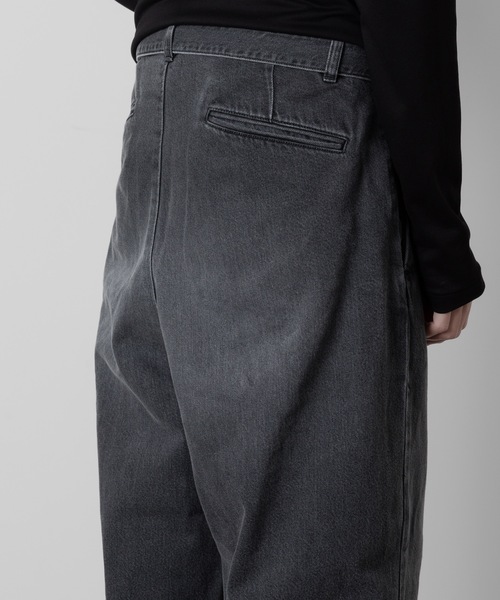 ATTACHMENT(アタッチメント)の「11oz デニム ベルテッド テーパード フィットトラウザーズ / 11oz DENIM BELTED TAPERED FIT TROUSERS(デニムパンツ・メンズ・ネイビー/オフホワイト/ブラック・3/2/1)」の14枚目の写真