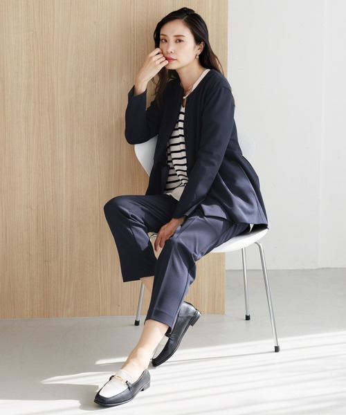 Elura(エルーラ)の「セレモニーサマ見えテーパードパンツ(その他パンツ・レディース・ブラック/ネイビー・MEDIUM/SMALL/LARGE)」の8枚目の写真