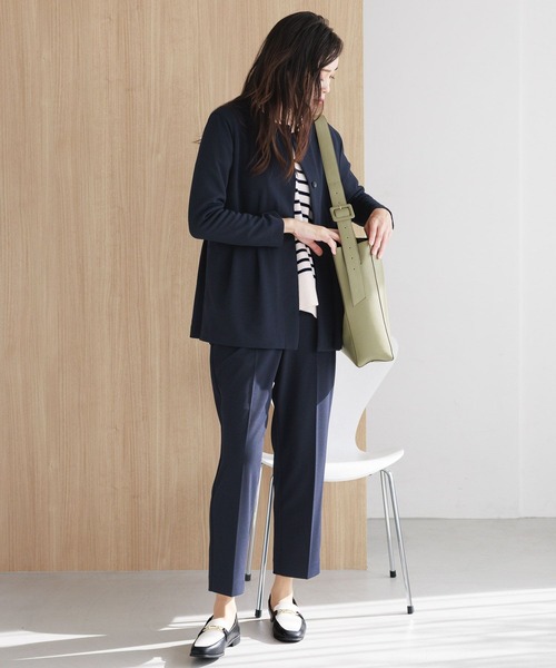 Elura(エルーラ)の「セレモニーサマ見えテーパードパンツ(その他パンツ・レディース・ブラック/ネイビー・MEDIUM/SMALL/LARGE)」の10枚目の写真
