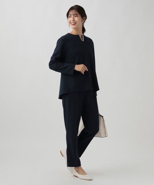 Elura(エルーラ)の「セレモニーサマ見えテーパードパンツ(その他パンツ・レディース・ブラック/ネイビー・MEDIUM/SMALL/LARGE)」の16枚目の写真