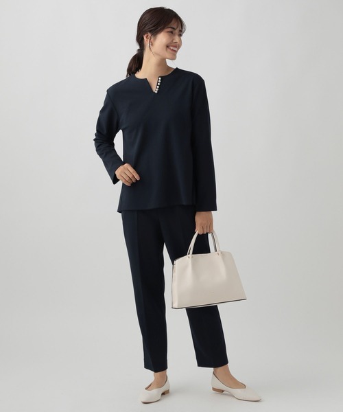 Elura(エルーラ)の「セレモニーサマ見えテーパードパンツ(その他パンツ・レディース・ブラック/ネイビー・MEDIUM/SMALL/LARGE)」の17枚目の写真