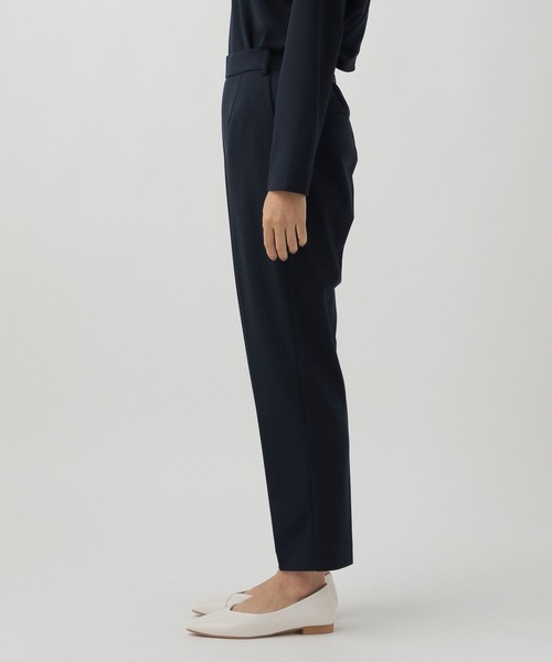 Elura(エルーラ)の「セレモニーサマ見えテーパードパンツ(その他パンツ・レディース・ブラック/ネイビー・MEDIUM/SMALL/LARGE)」の19枚目の写真