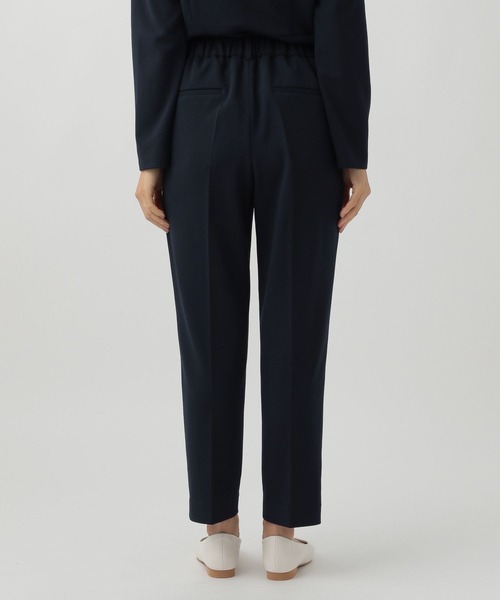 Elura(エルーラ)の「セレモニーサマ見えテーパードパンツ(その他パンツ・レディース・ブラック/ネイビー・MEDIUM/SMALL/LARGE)」の20枚目の写真