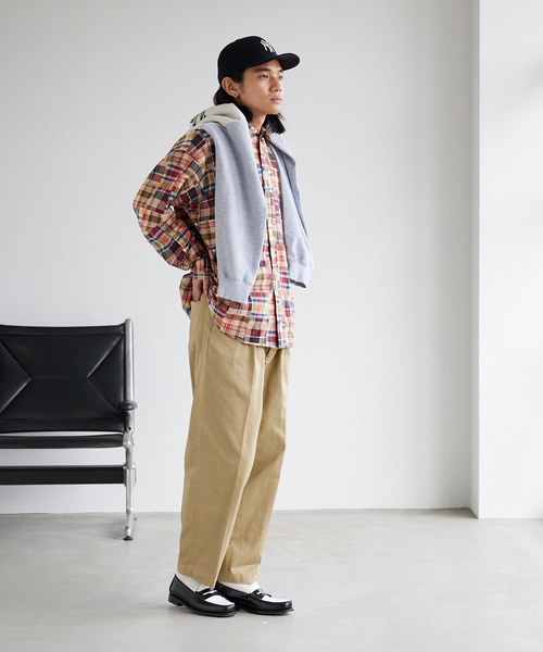 JOURNAL STANDARD(ジャーナルスタンダード)の「マドラスパッチワーク ファットシルエット ボタンダウンシャツ(シャツ/ブラウス・メンズ・ネイビー/レッド/ベージュ・SMALL/LARGE/MEDIUM)」の6枚目の写真
