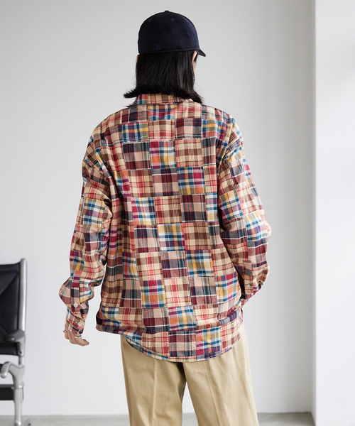 JOURNAL STANDARD(ジャーナルスタンダード)の「マドラスパッチワーク ファットシルエット ボタンダウンシャツ(シャツ/ブラウス・メンズ・ネイビー/レッド/ベージュ・SMALL/LARGE/MEDIUM)」の9枚目の写真