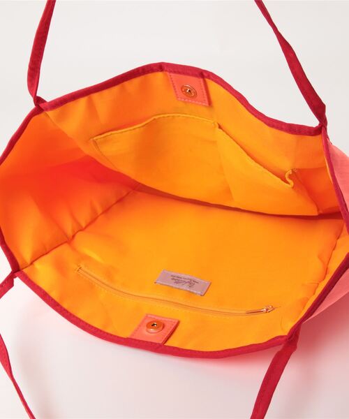 Cepica（セピカ）の「刺繍ナイロントート（トートバッグ・レディース・オレンジ/アイボリー/グリーン/ライトベージュ/ライトグレー・FREE）」の18枚目の写真