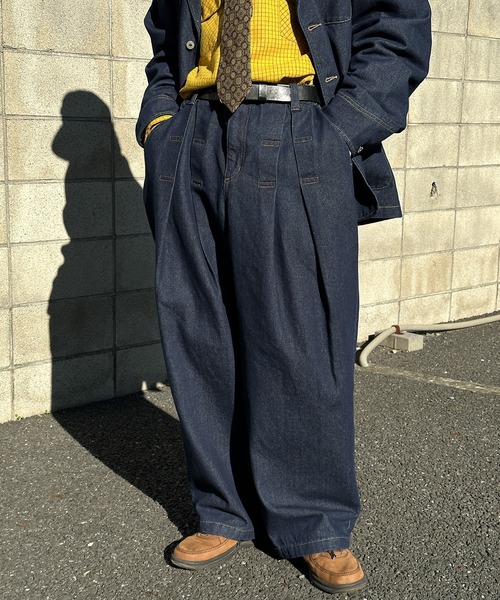Perushu（ペルーシュ）の「ダブルタックワイドデニムパンツ
