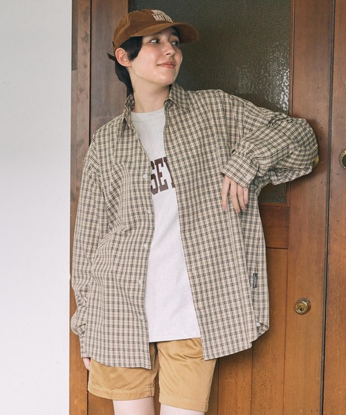 THE CRAFT CREW PRODUCTS（ザクラフトクループロダクツ）の「マルチファンクショナルファブリック ビッグシルエット アソートレギュラーカラー長袖シャツ【THE CRAFT CREW PRODUCTS】（シャツ/ブラウス・メンズ・ブラック系2/オフホワイト/ブルー系/ブラック系1/ダークインディゴブルー/ブラック系/ホワイト系/グレイッシュベージュ/サックスブルー/グレー系/ネイビー系/ベージュ系/ダークグレー/ネイビー系1/ブラック系3/ホワイト系1・S/L/M）」の11枚目の写真