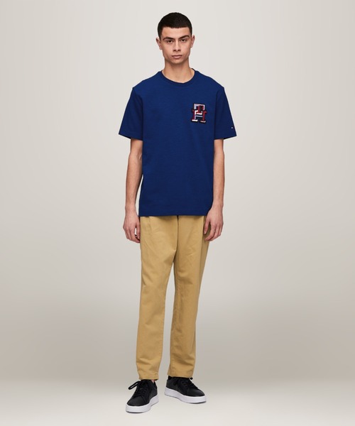 TOMMY HILFIGER(トミーヒルフィガー)の「モノグラムバッヂTシャツ(Tシャツ/カットソー・メンズ・ブルー/アイボリー/ブルー系その他・X-LARGE/SMALL/MEDIUM/LARGE)」の8枚目の写真