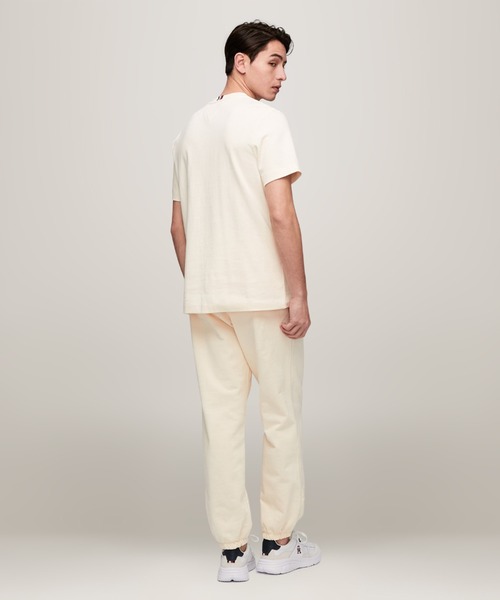 TOMMY HILFIGER(トミーヒルフィガー)の「モノグラムバッヂTシャツ(Tシャツ/カットソー・メンズ・ブルー/アイボリー/ブルー系その他・X-LARGE/SMALL/MEDIUM/LARGE)」の9枚目の写真