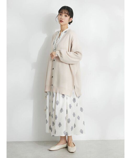 CRAFT STANDARD BOUTIQUE（クラフトスタンダードブティック）の「VネックBIGシルエットカーディガン（カーディガン/ボレロ・レディース・グレー/アイボリー/ブラック/レッド・FREE）」の16枚目の写真