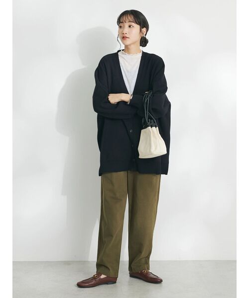 CRAFT STANDARD BOUTIQUE（クラフトスタンダードブティック）の「VネックBIGシルエットカーディガン（カーディガン/ボレロ・レディース・グレー/アイボリー/ブラック/レッド・FREE）」の21枚目の写真