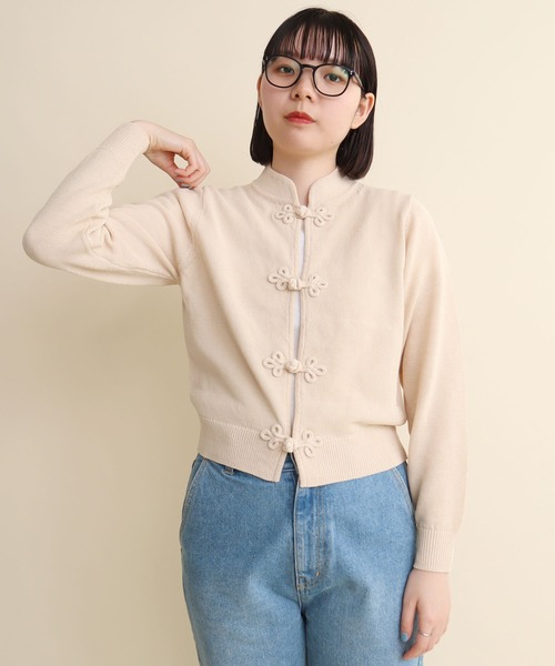 I am I in fact...(アイアムアイインファクト)の「C/Ny 華釦 カーディガン 2024(カーディガン/ボレロ・レディース・ベージュ/ブラック・FREE)」の6枚目の写真