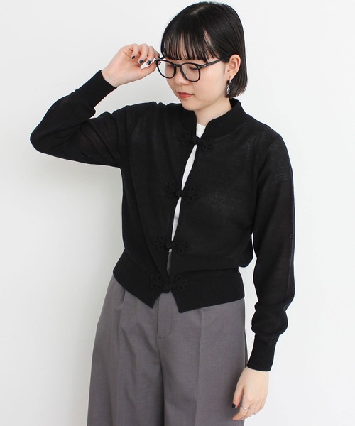 I am I in fact...(アイアムアイインファクト)の「C/Ny 華釦 カーディガン 2024(カーディガン/ボレロ・レディース・ベージュ/ブラック・FREE)」の9枚目の写真