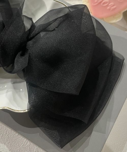 SHEPP（シープ）の「ビッグシフォンリボンヘアクリップ（バレッタ/ヘアクリップ・レディース・グレー/ブラック/アイボリー/ホワイト/ピンク・FREE）」の14枚目の写真