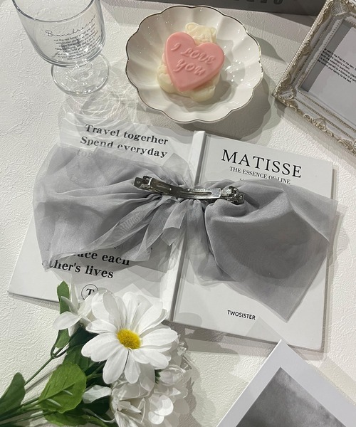 SHEPP（シープ）の「ビッグシフォンリボンヘアクリップ（バレッタ/ヘアクリップ・レディース・グレー/ブラック/アイボリー/ホワイト/ピンク・FREE）」の17枚目の写真