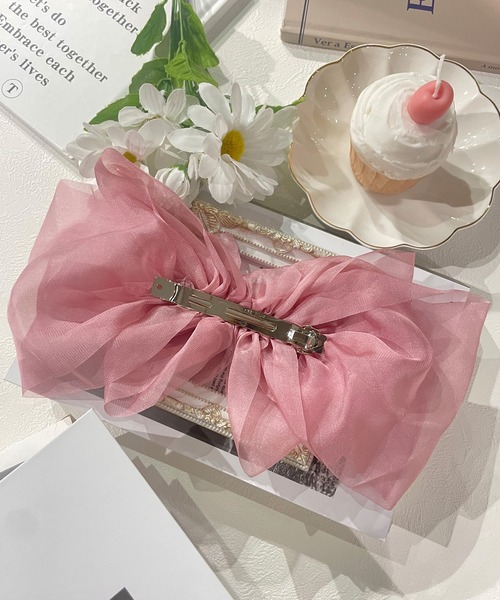 SHEPP（シープ）の「ビッグシフォンリボンヘアクリップ（バレッタ/ヘアクリップ・レディース・グレー/ブラック/アイボリー/ホワイト/ピンク・FREE）」の10枚目の写真