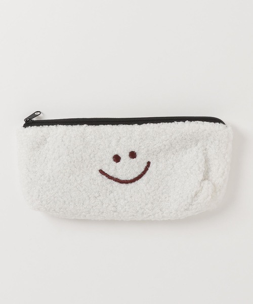 E&C closet…(イーアンドシークローゼット)の「ボアペンケース(ポーチ・レディース・オフホワイト/ホワイト系その他・FREE)」の12枚目の写真