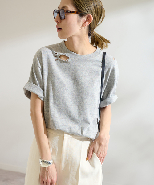 新品タグ付き 24SS フレームワーク エイジング ダメージ Tシャツ 白 FRAMeWORK（フレームワーク）の「【OUT OF FRAMe】エイジング