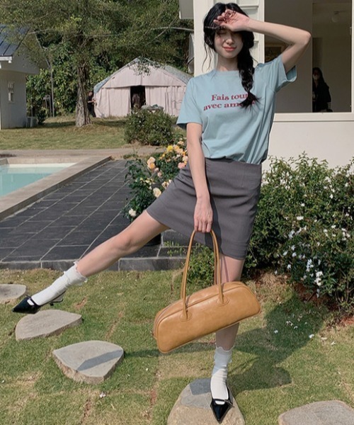 Mela(メラ)の「FADE LOGO TEE(Tシャツ/カットソー・レディース・ブルー/ピンク/ホワイト/アイボリー・FREE)」の8枚目の写真