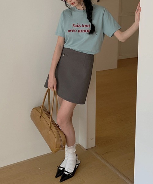 Mela(メラ)の「FADE LOGO TEE(Tシャツ/カットソー・レディース・ブルー/ピンク/ホワイト/アイボリー・FREE)」の12枚目の写真