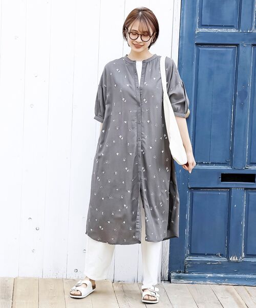 rps（アールピーエス）の「総刺繍５分袖シャツワンピース（シャツワンピース・レディース・チャコールグレー/ブルー/グレイッシュベージュ・フリー）」の22枚目の写真