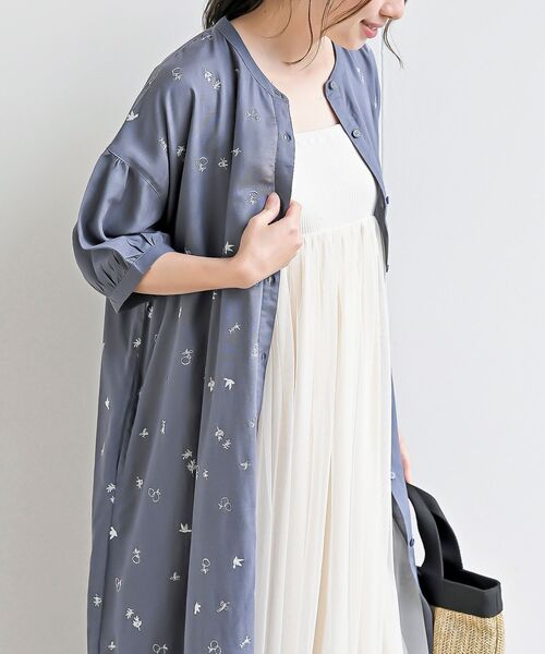 rps（アールピーエス）の「総刺繍５分袖シャツワンピース（シャツワンピース・レディース・チャコールグレー/ブルー/グレイッシュベージュ・フリー）」の14枚目の写真