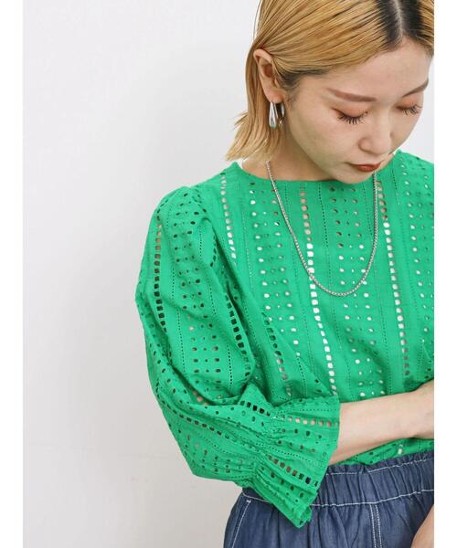 Samansa Mos2 blue（サマンサモスモスブルー）の「前後2wayカットワークレースブラウス（シャツ/ブラウス・レディース・グリーン/オフホワイト/ブラック・F）」の18枚目の写真