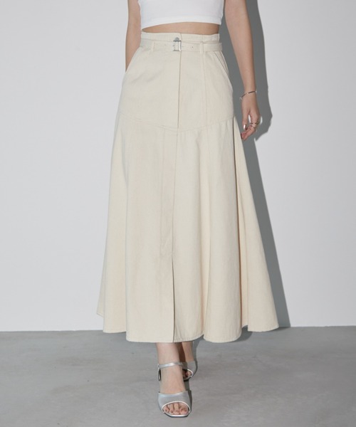 Aunt Marie's（アントマリーズ）の「ベルト付きヨークフレアデニムスカート（デニムスカート・レディース・インディゴブルー/キナリ/ブラック・マルチサイズ）」の5枚目の写真