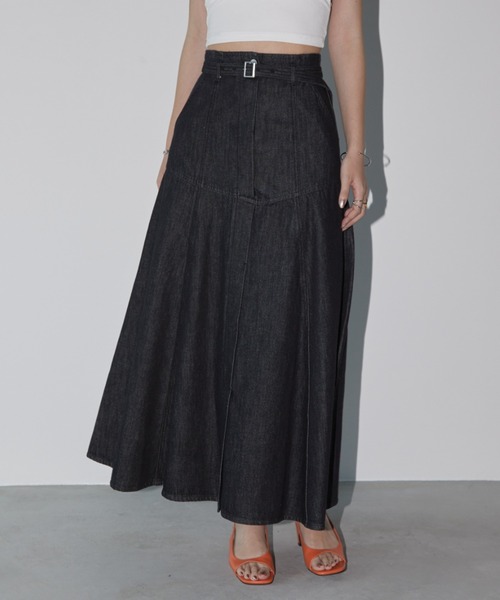 Aunt Marie's（アントマリーズ）の「ベルト付きヨークフレアデニムスカート（デニムスカート・レディース・インディゴブルー/キナリ/ブラック・マルチサイズ）」の16枚目の写真