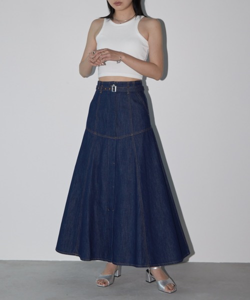 Aunt Marie's（アントマリーズ）の「ベルト付きヨークフレアデニムスカート（デニムスカート・レディース・インディゴブルー/キナリ/ブラック・マルチサイズ）」の22枚目の写真