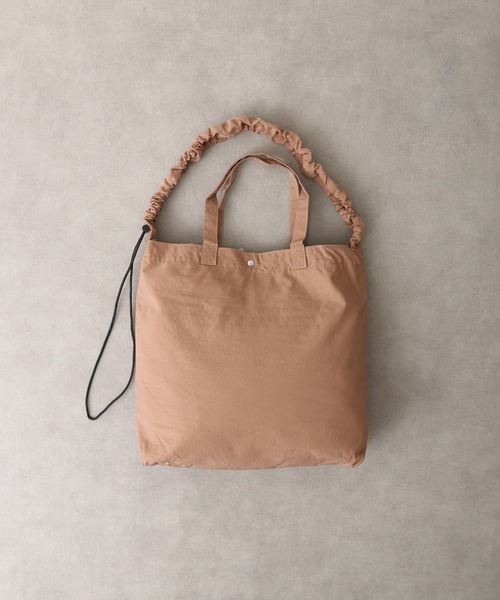 FUNALIVE（ファンアライブ）の「B-Style ギャザーショルダー・トート（ショルダーバッグ・レディース・グリーン/ブラック/ホワイト×ネイビー/ベージュ・FREE）」の9枚目の写真