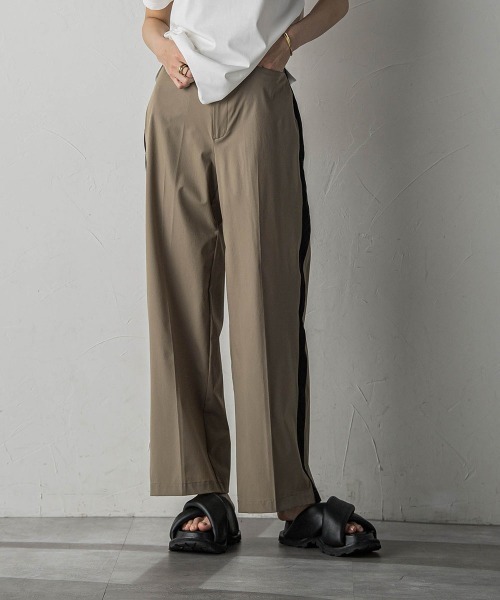 MAYSON GREY（メイソングレイ）の「WATER　REPELLENTサイドラインワイドパンツ≪手洗い可能≫（その他パンツ・レディース・ベージュ/オフホワイト/ブラック・XS/L/M/S）」の8枚目の写真