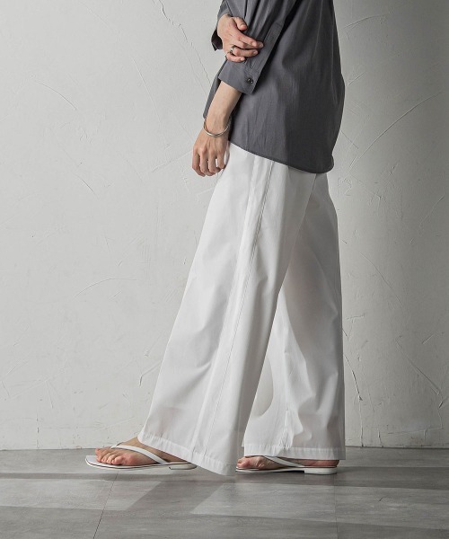 MAYSON GREY（メイソングレイ）の「WATER　REPELLENTサイドラインワイドパンツ≪手洗い可能≫（その他パンツ・レディース・ベージュ/オフホワイト/ブラック・XS/L/M/S）」の19枚目の写真