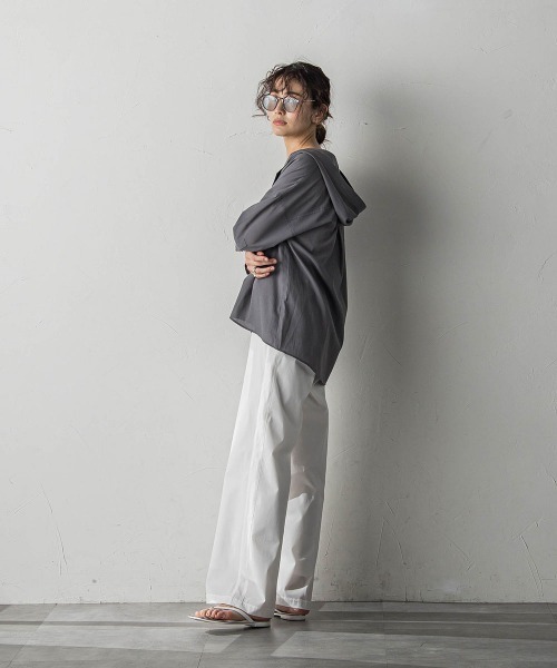 MAYSON GREY（メイソングレイ）の「WATER　REPELLENTサイドラインワイドパンツ≪手洗い可能≫（その他パンツ・レディース・ベージュ/オフホワイト/ブラック・XS/L/M/S）」の6枚目の写真