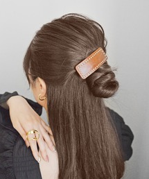 ホワイトのヘアピン　レザー　（湯~カ） ホワイトのヘアピン レザー （湯~カ） ホワイトのヘアピン レザー （湯