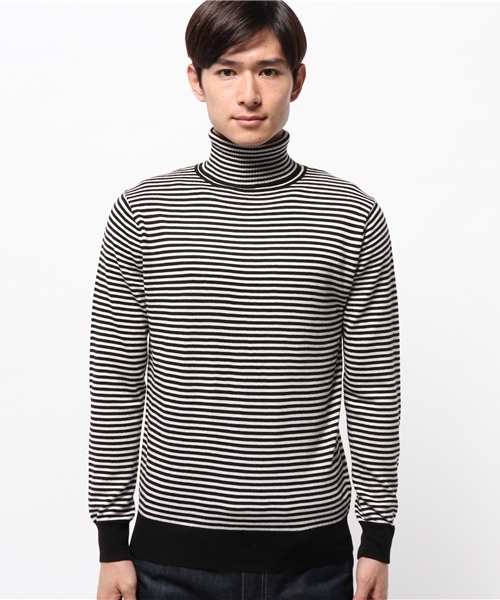 URBAN RESEARCH(アーバンリサーチ)の「UR イタリアンウール タートルネック(ニット/セーター・メンズ・レッド/ネイビー/その他1/ホワイト/ブラック/グレー・MEDIUM/LARGE/SMALL)」の7枚目の写真